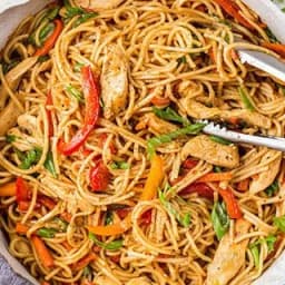 Chicken Lo Mein