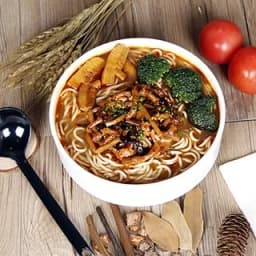 Pork with Garlic Sauce Noodle Soup